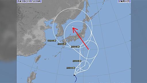 台風12号が異例のコースをたどっていて、気象予報士も「前代未聞の現象」の可能性を示唆…何が起こる可能性がある？