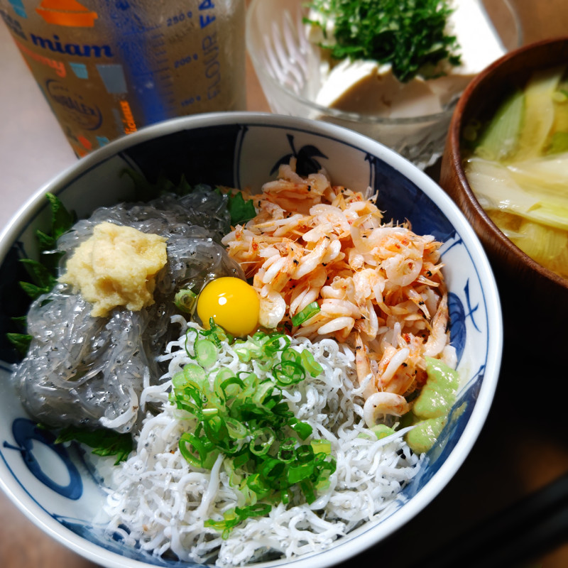 しらす丼