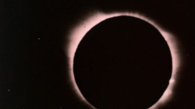 How to watch a solar eclipse