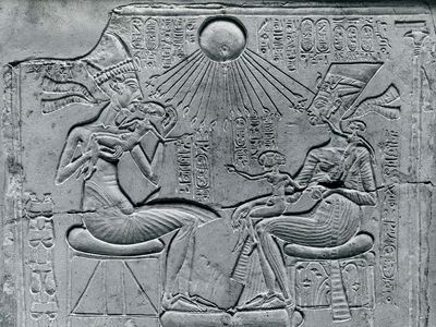 King Akhenaton and Queen Nefertiti