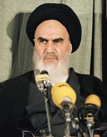 Ruhollah Khomeini