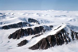 mountain peaks, Nunavut, Canada