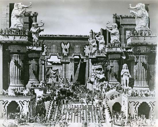 D.W. Griffith: Intolerance