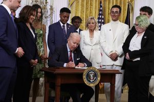 Biden signs an LGBTQ executive order