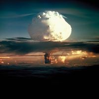 Thermonuclear hydrogen bomb, code-named MIKE, detonated in the Marshall Islands in the fall of 1952. Photo taken at a height of 12,000 feet, 50 miles from the detonation site. (Photo 6 of a series of 8) Atomic bomb explosion nuclear energy hydrogen energy