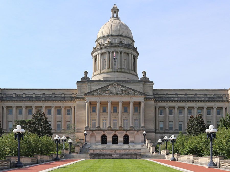 Kentucky Capitol in Frankfort; photo dated 2015. (state capitols)