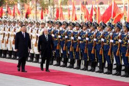 Lula da Silva and Xi Jinping meeting in China to cooperate on climate change.