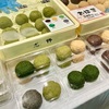 志野のおはぎの変わり種、青のりと黒ごま。京都タカシマヤで少しだけバレンタイン。