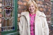 coronation street star return eileen grimshaw