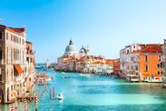 beautiful european city fining tourists venice italy 