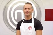 masterchef winner rages reviewers shuts down restaurant