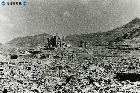 【長崎】荒涼とした浦上天主堂周辺＝１９４５（昭和２０）年８月下旬～９月中旬