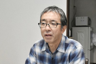 裁判やこれまで行ってきた講演について語る三笘良夫さん＝福岡県小郡市で2022年11月23日午後2時45分、高橋広之撮影