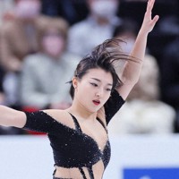 女子SPで演技する坂本花織＝さいたまスーパーアリーナで2023年3月22日、吉田航太撮影