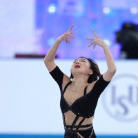 女子SPの演技を披露する坂本花織＝東京体育館で2023年4月13日、猪飼健史撮影