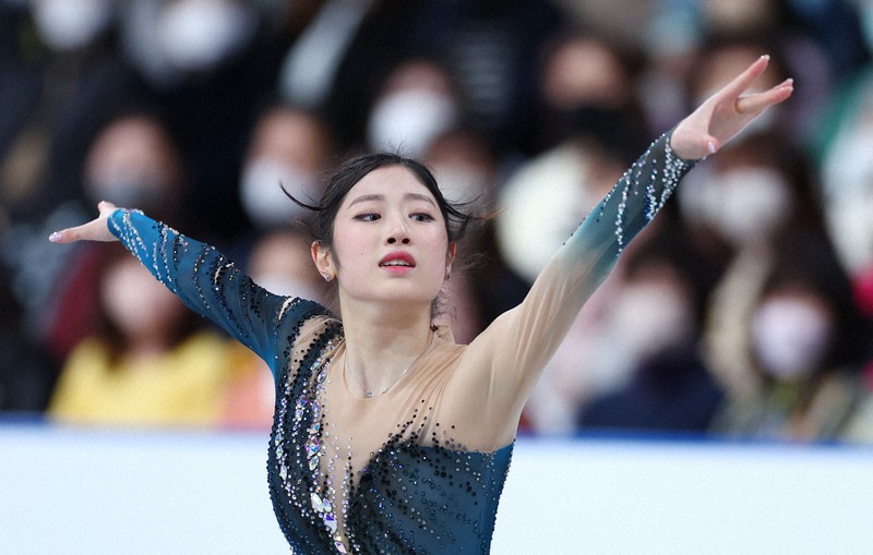 女子SPで演技を披露する韓国のイ・ヘイン＝東京体育館で2023年4月13日、猪飼健史撮影