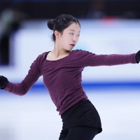 前日練習に臨む中井亜美＝中国・北京で2023年12月6日、吉田航太撮影