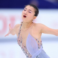 女子SPで演技する坂本花織＝長野市のビッグハットで2023年12月22日、猪飼健史撮影