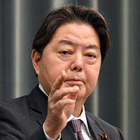 記者会見する林芳正官房長官＝首相官邸で2024年1月18日午前11時20分、竹内幹撮影