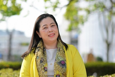 法学者の谷口真由美さん＝東京都千代田区で2024年4月15日、手塚耕一郎撮影