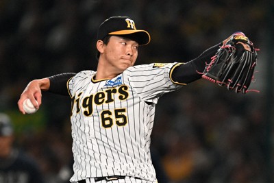 昨年の日本シリーズで力投する阪神の湯浅京己投手＝阪神甲子園球場で2023年11月1日、大西岳彦撮影