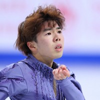 男子SPで演技する佐藤駿＝カナダ・ハリファクスで2024年10月26日、猪飼健史撮影