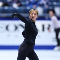 競技を翌日に控え、公式練習に臨む坂本花織＝国立代々木競技場で2024年11月7日、猪飼健史撮影