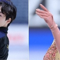 鍵山優真選手（左）と松生理乃選手