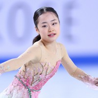 ジュニア女子フリーで演技する島田麻央＝フランス・グルノーブルで2024年12月6日、猪飼健史撮影