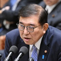 衆院予算委員会で答弁する石破茂首相＝国会内で2024年12月10日午前9時4分、平田明浩撮影