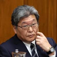 衆院政治倫理審査会で質問を聞く萩生田光一氏＝国会内で2024年12月18日午後3時26分、幾島健太郎撮影