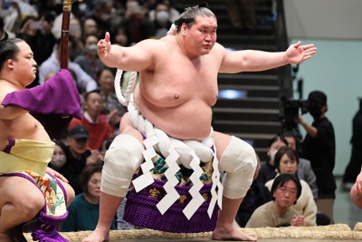 横綱・照ノ富士が現役引退の意向　優勝10回、序二段転落から再起も