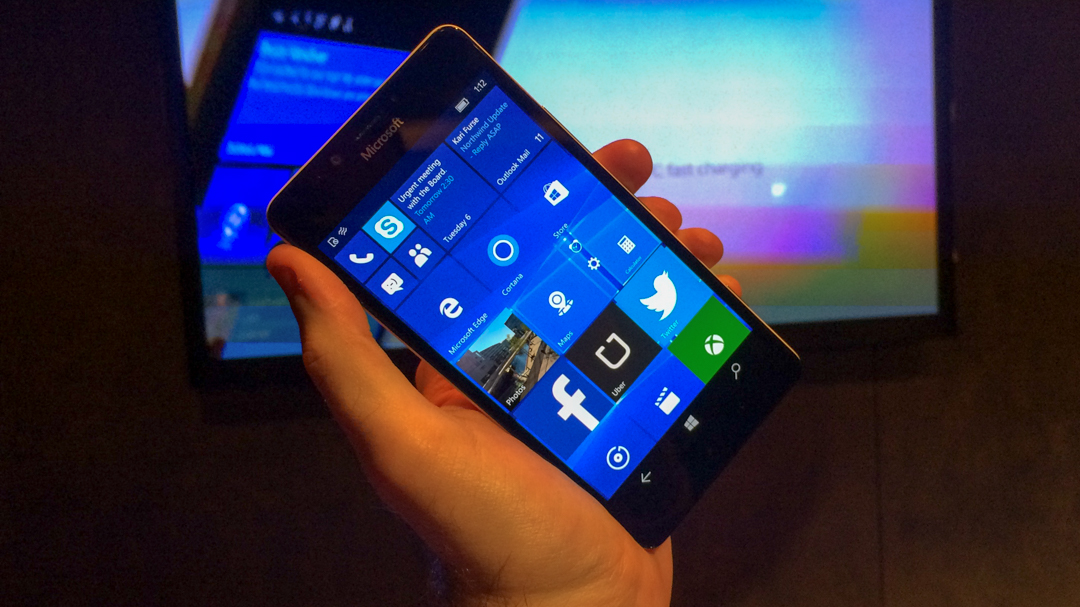 It&#039;s just a biiiit longer until Windows 10 catches up on compatible mobile devices