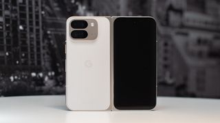 Google Pixel 9 Pro Fold i Porcelain