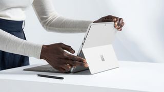 Surface Pro 8 