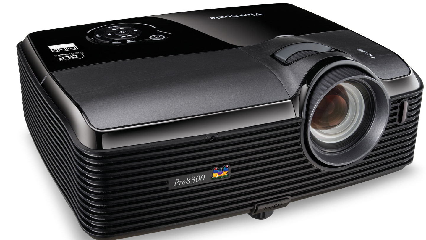 ViewSonic Pro8300 projector lands for under a grand