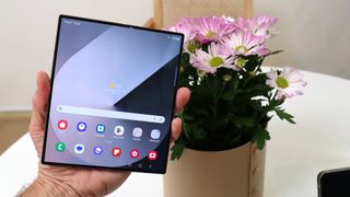 Samsung Galaxy Z Fold 6 HANDS ON