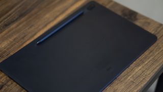 The bottom side of the Samsung Galaxy Tab S7 FE