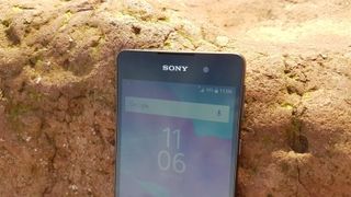 Sony Xperia E5 review