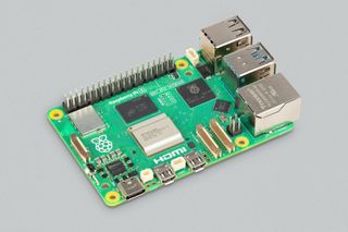 Raspberry Pi 5 computer device