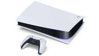 En PS5 og en DualSense-controller på en hvid baggrund