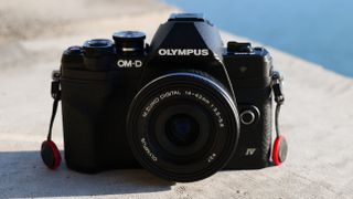 Olympus OM-D E-M10 Mark IV