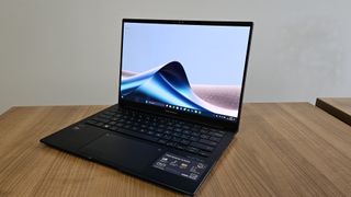 ASUS Zenbook 14 OLED