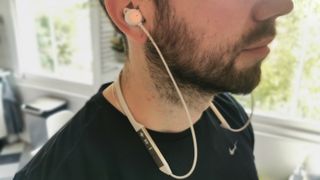 earbuds