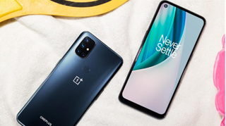 Die Vorder- und Rückseite des OnePlus Nord N10 5G