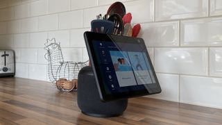 Amazon Echo Show 10