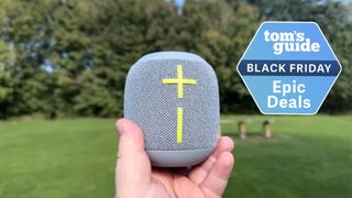 UE Wonderboom 4 in hand with Black Friday deal tag