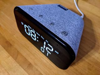 Lenovo Smart Clock Essential