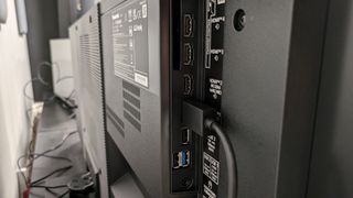 Panasonic Z85A connection ports