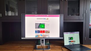 InnoCN 27M2U Mini LED monitor